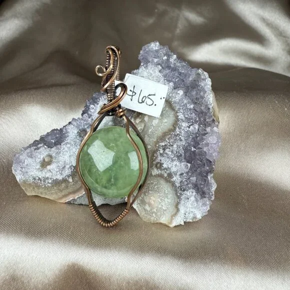 Handmade Womens Green Agate Copper Boho Wire Wrapped Pendant Necklace Jewelry - Picture 2 of 3